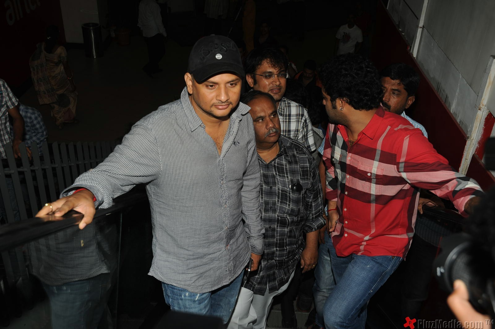 Jr NTR at Oosaravelli Specital Show - Pictures | Picture 96349